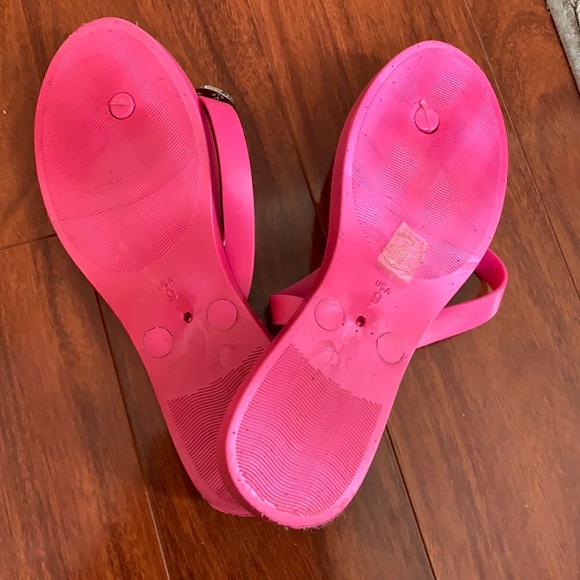 Pink Flip Flops with Toe Adornment by White Line - Picture 2 of 2